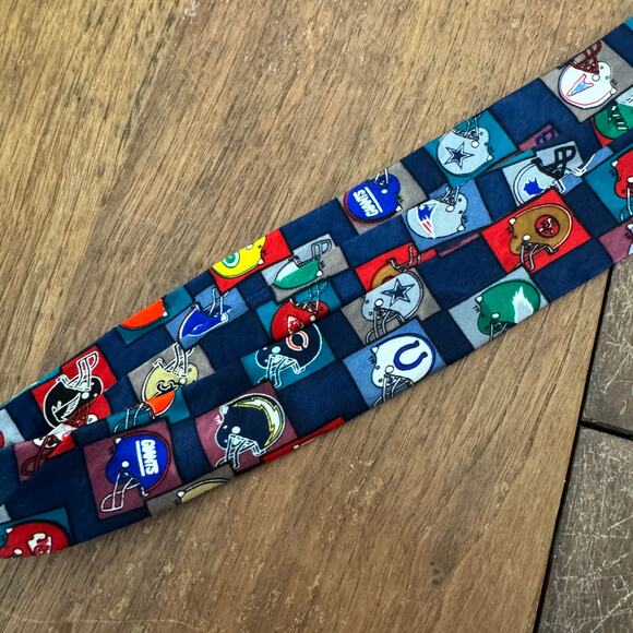 NFL Team NFL Vintage 1990s AFC NFC Helmet Men's 100% Silk Tie Standard Size - Picture 6 of 8